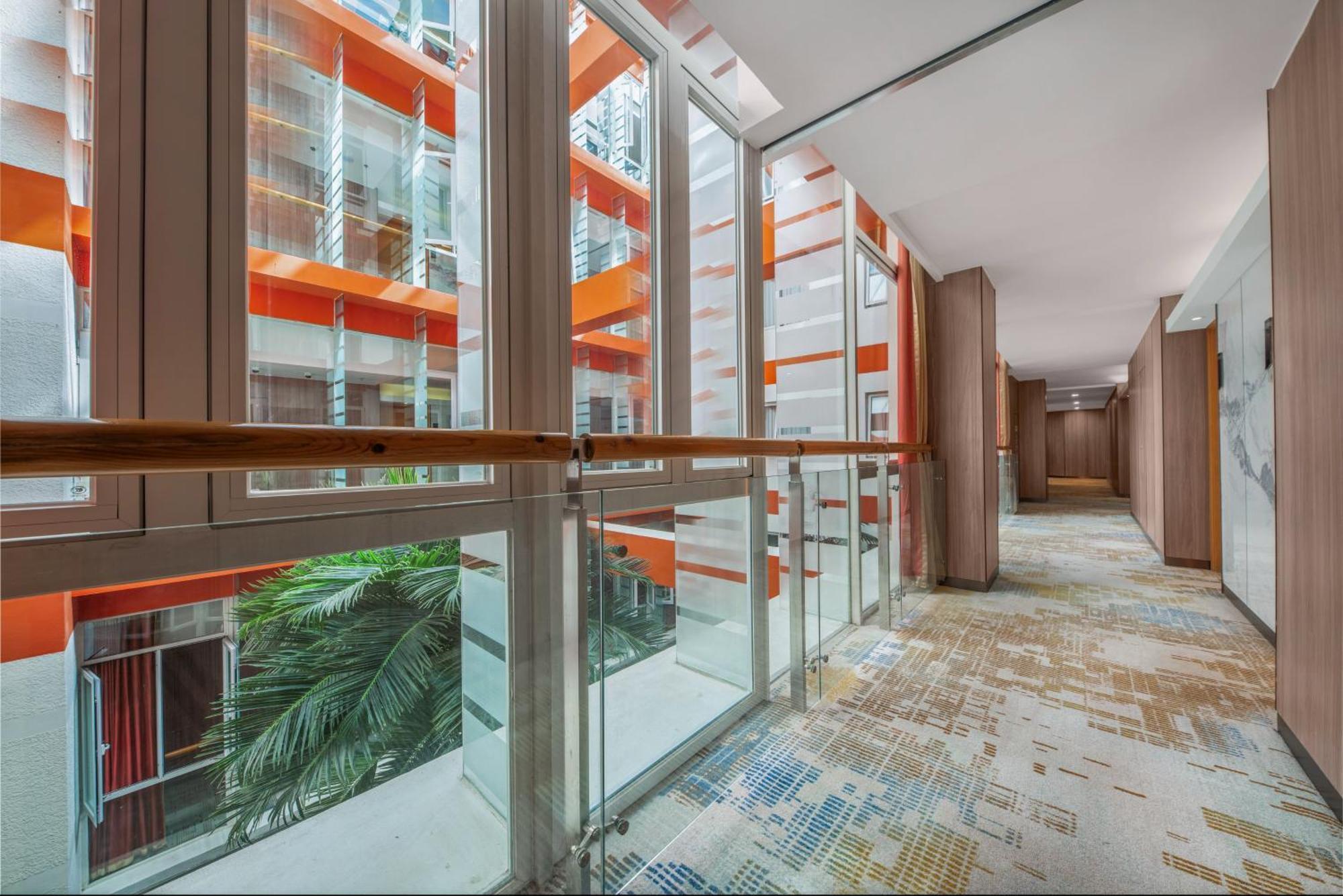 Holiday Inn Express Shangdi Beijing By Ihg L Next To Yuanmingyuan Park & Subway & Qinghe Railway Station & Beijing Sport University L Taxi 15 Minutes To Summer Palace & Peking University & Tsinghua University L 20 Minutes To Badaling Great Wall By Ra Exterior photo