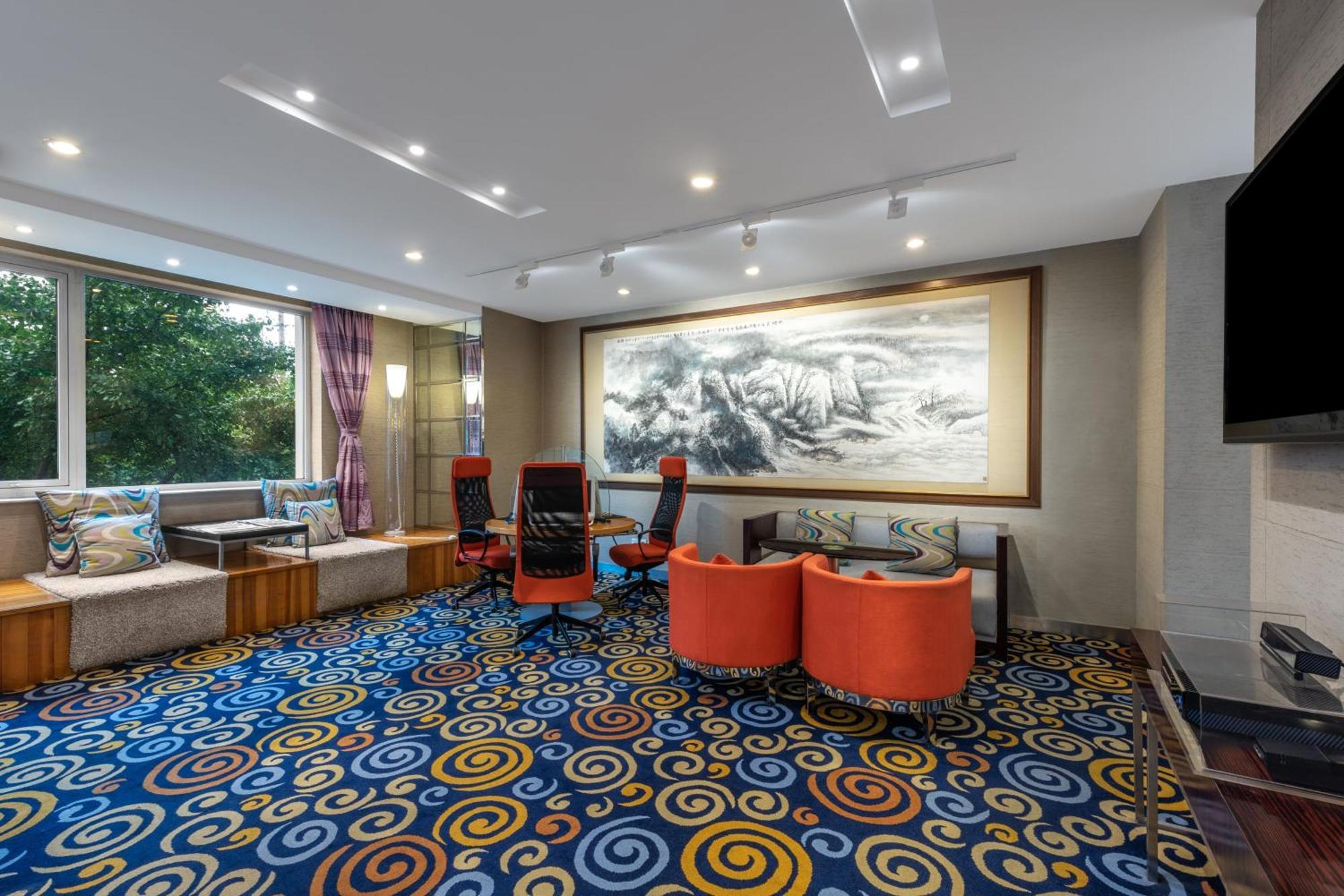Holiday Inn Express Shangdi Beijing By Ihg L Next To Yuanmingyuan Park & Subway & Qinghe Railway Station & Beijing Sport University L Taxi 15 Minutes To Summer Palace & Peking University & Tsinghua University L 20 Minutes To Badaling Great Wall By Ra Exterior photo