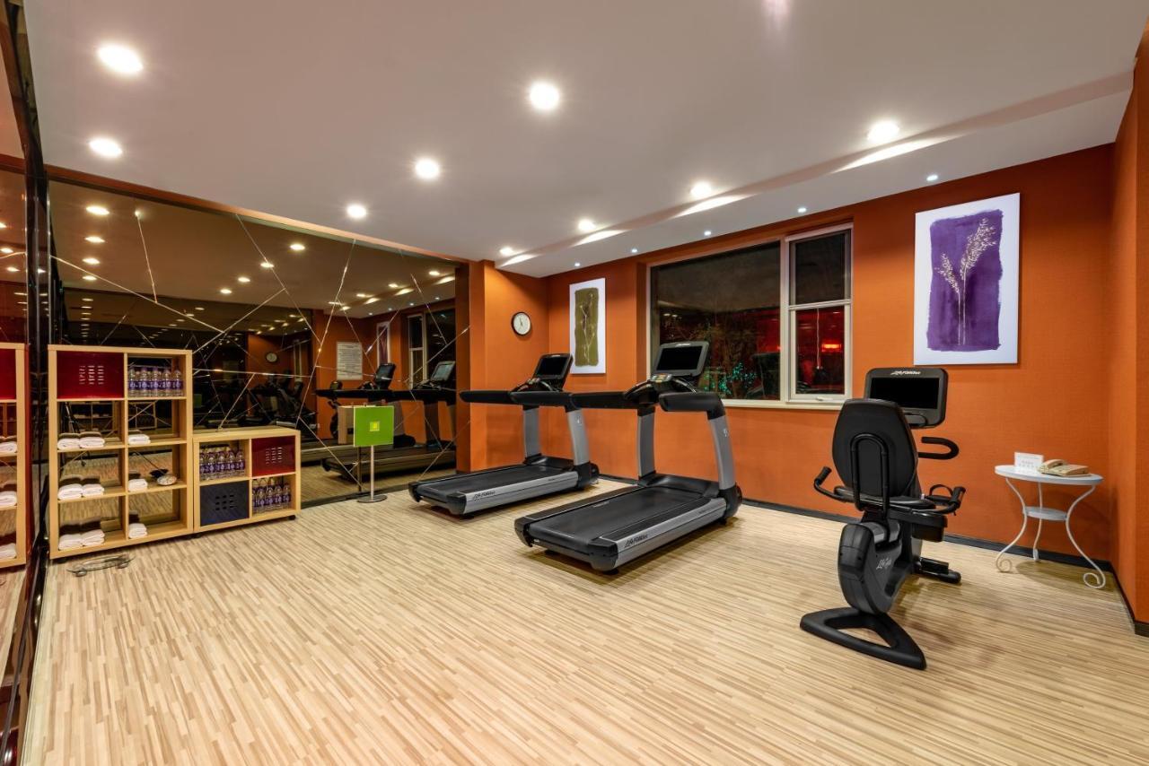 Holiday Inn Express Shangdi Beijing By Ihg L Next To Yuanmingyuan Park & Subway & Qinghe Railway Station & Beijing Sport University L Taxi 15 Minutes To Summer Palace & Peking University & Tsinghua University L 20 Minutes To Badaling Great Wall By Ra Exterior photo